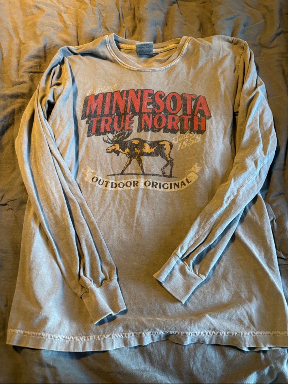 Comfort Colors Minnesota True North Long Sleeve Tee - Gray with Red Print